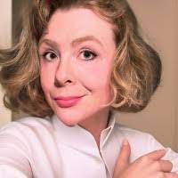 Shirley Hulderman's Instagram, Twitter & Facebook