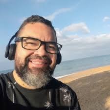 Trabalhos de babá em Rio das Ostras Negociável/hora