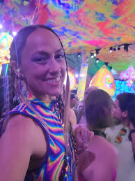 Who's coming out this weekend?