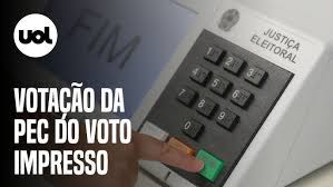 Projeto prevê voto impresso junto com a urna eletrônica. F8azdkxfcue5fm