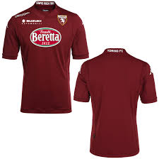 Prima maglia granata con colletto bianco, in trasferta colori invertiti. Ecco La Maglia Kombat 2015 Torino Fc 1906 Sito Ufficiale
