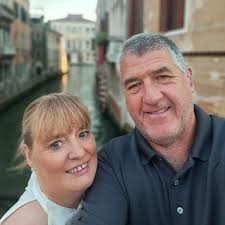 Would you recommend booking tours of the main Tourist attractions. Thank you