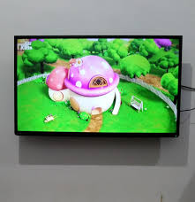 Ilustrasi wanita, belanja kartun, belanja kartun wanita, karakter kartun, liburan, membaca png. Tv Led 50 Inch Elektronik Tv Perlengkapan Hiburan Di Carousell