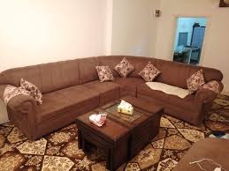 مرج الحمام الآن طقم كنب كورنر ثابت لون بني ٩ مقاعد مع Facebook