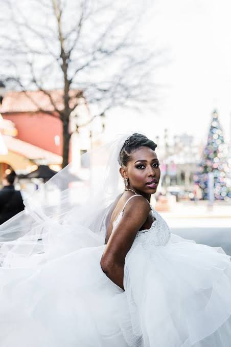Runaway Bride Styled Shoot - Black Bride