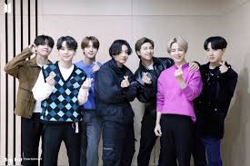 02.10.2021 · bts jungkook gets lip piercing for group performance at an award show. Jungkook Updates On Twitter I Vote For Bts Bts Twt For Worldwide Fans Choice Mamavote