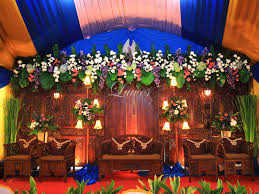 Salah satu yang menarik dari pernikahan outdoor adalah dekorasinya. Dekorasi Pelaminan Untuk Resepsi Pernikahan Paket Pernikahan Catering Dekorasi Pelaminan Rias Pengantin Luwes