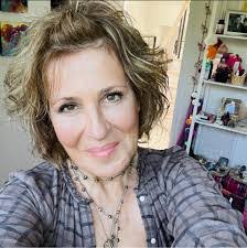 Leandra Murphy's Instagram, Twitter & Facebook