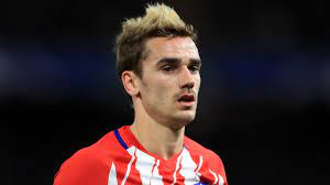 Als sohn von vater alain griezmann und mutter isabelle griezmann erlangte er im jahr 2021 als sportler & fußballer berühmtheit zum beispiel für real sociedad & france national football squad. Blackfacing Foto Antoine Griezmann Sagt Pardon Nach Twitter Fauxpas Stern De