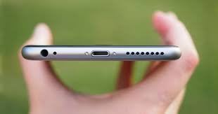 How To Fix Your Iphone Microphone Not Working Problem Iphone Headphones Clean Iphone How To Clean Iphone