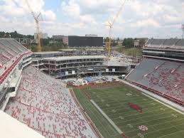 Fayetteville Donald W Reynolds Razorback Stadium 72 000