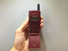 Ericsson T18s, fue una adaptación mas ...