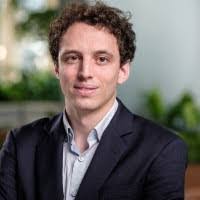 Dan Strauss's Instagram, Twitter & Facebook