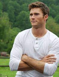 Scott eastwood talks with wsj's christopher john farley about the bull riding scenes in the latest nicholas sparks film the longest ride. Scott Eastwood Splits With Model Girlfriend Brittany Brousseau Scott Eastwood The Longest Ride How To Look Better