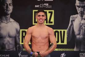 Brian castaño, el argentino campeón mundial omb, se enfrentará este sábado al estadounidense jermell charlo en lo que será la pelea de boxeo más importante de su carrera, por todos los. Brian Castano Se Enfrentara A Patrick Teixeira Con El Objetivo De Recuperar El Cetro Mundial Hora Tv Y Todo Lo Que Hay Que Saber Misionesonline
