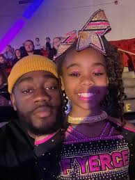 LeAndre Smith (@mr_creme_de_la_creme) • Instagram photos and videos