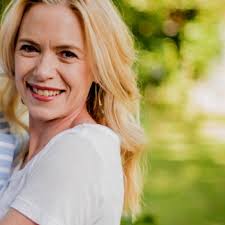 Moments of Clarity, 12 Jun Money coach Hayley Parry: Practical tips to get  through Covid-19's financial Crisis · BizNews