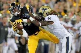 Daniels Smith And Duzey Return To Hawkeye Depth Chart