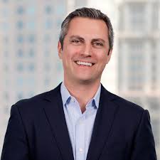 Christopher Noyes's Instagram, Twitter & Facebook