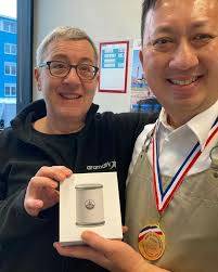 Massive thank you for President Best of gastronomie Mr George  @bestofgastronomie , and Team Promote indonesian national food Soto i Vegan  Soto go international @aramarkde @rudolfs_haufe @haufe.group @zalando  @aramark.zalando @roche @trumpf.group @trumpf #