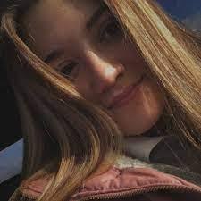 Lily Herron's Instagram, Twitter & Facebook