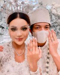 Pengantin 100 hari puan yasmin allowed her son, amar marrying sofia with the conditions he must follow any of her desire. Pengantin 100 Hari Episod 1