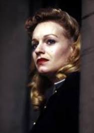 Christine Tremarco - Biography - IMDb