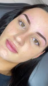 Eyebrow Ink Styling