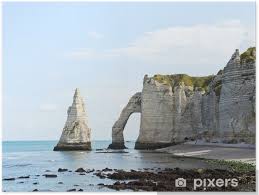 Poster Landschaftlich Mit Naturlichen Klippe Auf Englisch Kanal Strand Pixers Wir Leben Um Zu Verandern
