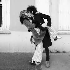 04/23/2013 11:35 am et updated jun 22, 2013. L P Singer Laura Pergolizzi Page 4 The L Chat