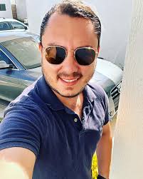 Juan José Herrera added a new photo.