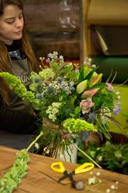 Field of flowers is located in pembroke pines city of florida state. Floristry Classes Bunch Florist