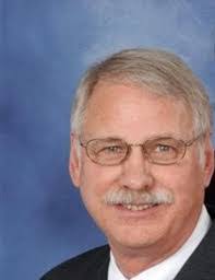 Dan Arnett's Instagram, Twitter & Facebook