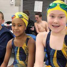 Stingray swimmers take