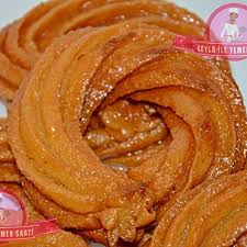 463 Likes 5 Comments Leyla Ile Yemek Saati Leylaileyemeksaati On Instagram Citir Halka Tatlisi Tarifi Malz Turkish Desserts Recipes Peanut Butter