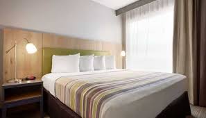 Book your executive suite in san diego at parc suites today! Book The Country Inn San Diego North Ca Near Ucsd Radisson Hotels Usa