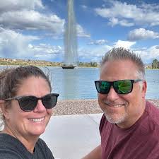 Best pizza in Maui!! Prefer near Kaanapali beach but willing to drive to  the very best. 😍