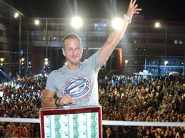 Timo gewinnt das große „Big Brother”-Finale - Knapp 4.000 Fans feiern mit  Promis und Ex-Kandidaten | Film, TV & Serien