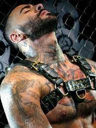 Epingle Sur Leather
