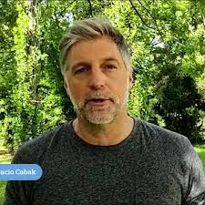 A Las Aulas (@alasaulasarg) • Facebook