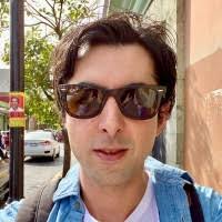 De La Riva Group Email Format