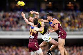 Brisbane $1.48 favourites, 147.5 over/under. Wdzj0po1odldam