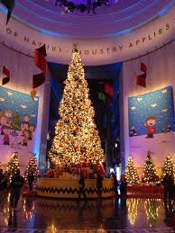 Christmas At The Museum Of Science And Industry Chicago Love This Never Miss It Chicago Christmas Christmas World Christmas In The City