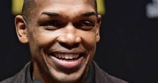 Reno to run for boxing federation president