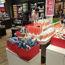 We work really hard to offer the best accommodation service to you, so we are happy to see that reflected in your recent visit. Bath Body Works Bandar Sunway Selangor
