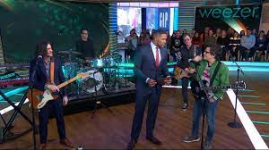The current good morning america anchors are robin roberts, george stephanopolous, michael strahan, and meteorologist ginger zee, and it's but with that good news comes with some sad news for food fans: Catching Up With Weezer Live On Good Morning America Video Abc News
