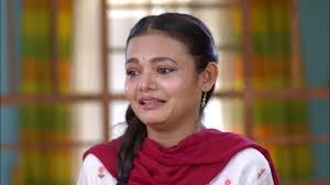 Sameeksha Dixit's Instagram, Twitter & Facebook