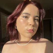 Can't stop thinking about Taylor Swift giving someone an award—she always  makes the moment about them, lifting others up with so much grace and  warmth 💖🏆 #TaylorSwift #HeartOfGold"