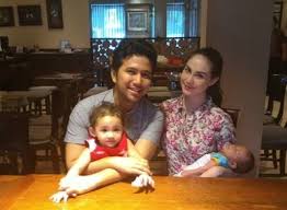 Selang satu tahun, tepatnya 13 april 2014, keduanya dikaruniai seorang anak perempuan dan diberi nama lakeisha ariestia dardak. Arumi Bachsin On Twitter My Everything Https T Co Clzqtvq3iu