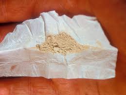 Side effects of coke cut with fentanyl include seizures, strokes, heart palpitations, loss of bowel control, and lethal overdose. Types Of Heroin And Their Ingredients